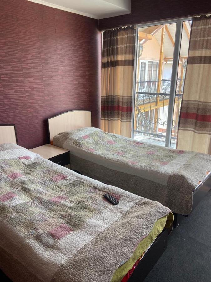 Гостевой Дом Байтик Hotel Bosteri Ngoại thất bức ảnh