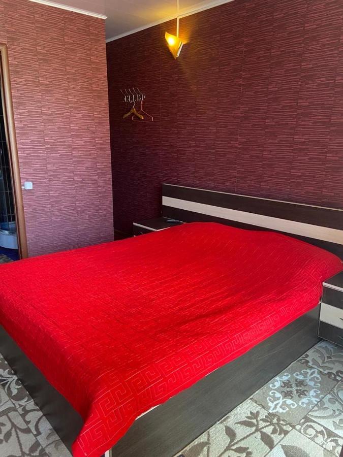 Гостевой Дом Байтик Hotel Bosteri Ngoại thất bức ảnh